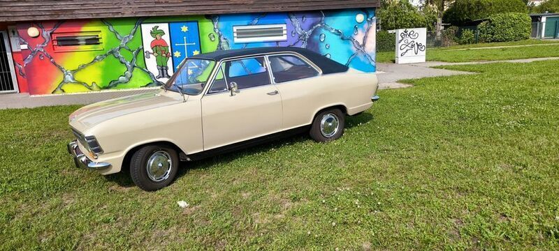 Beige Gebraucht 1968 Opel Kadett Coupé | 13.500 € - Bild 1/4