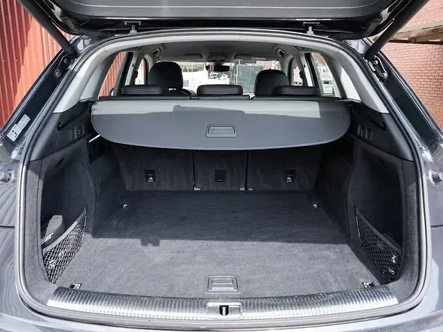 Gebraucht Audi Q5 Design 190 PS (139 kW) 2017 Grau SUV