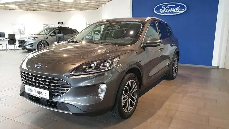 Lackierung metallic "magneticgrau" (grau) Gebraucht 2023 Ford Kuga Titanium X SUV | 36.990 € - Bild 1/4
