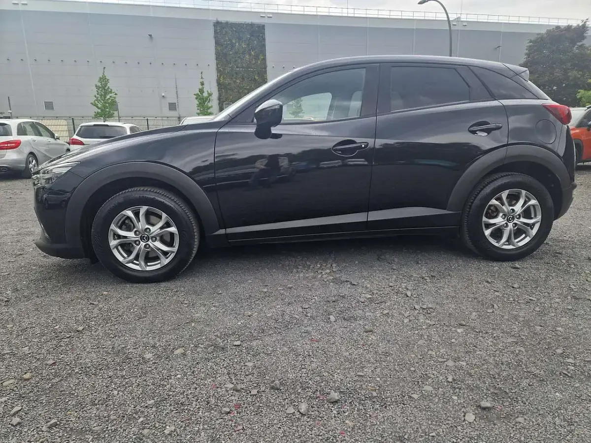 Używany Mazda CX-3 Exclusive-Line 150 KM (110 kW) 2017 Czarny SUV