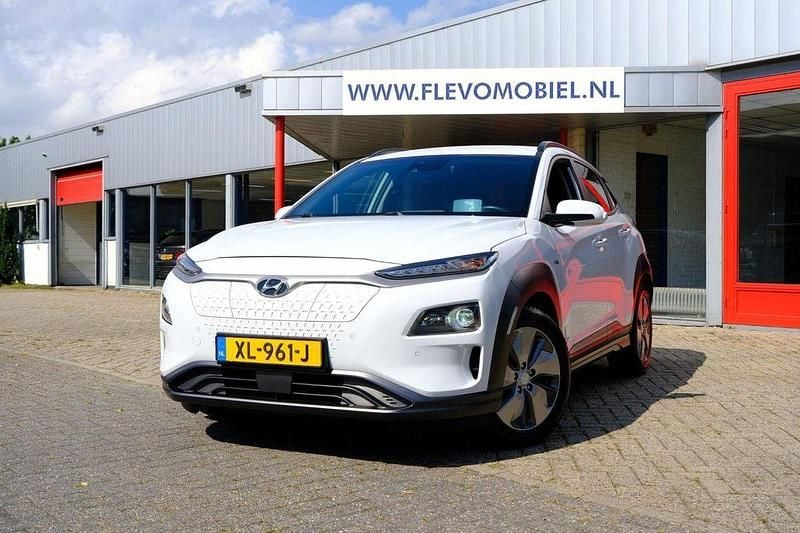 Weiß Gebraucht 2019 Hyundai Kona Premium SUV | 13.750 € (Guter Preis) - Bild 1/4