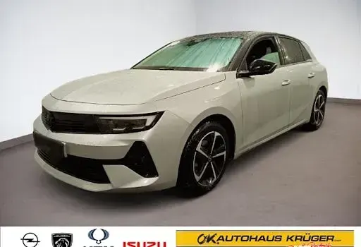 Gebraucht Opel Astra 130 PS (95 kW) 2025 Kleinwagen