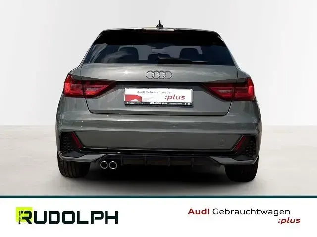 Gebraucht Audi A1 Sportback S-Line 207 PS (152 kW) 2023 Chronosgrau metallic Kleinwagen