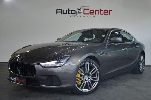 Grau Gebraucht 2014 Maserati Ghibli Coupé | 29.990 € (Fairer Preis) - Bild 1/4