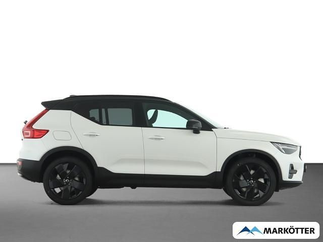 Neu Volvo XC40 Plus 163 PS (119 kW) 2026 Weiss SUV