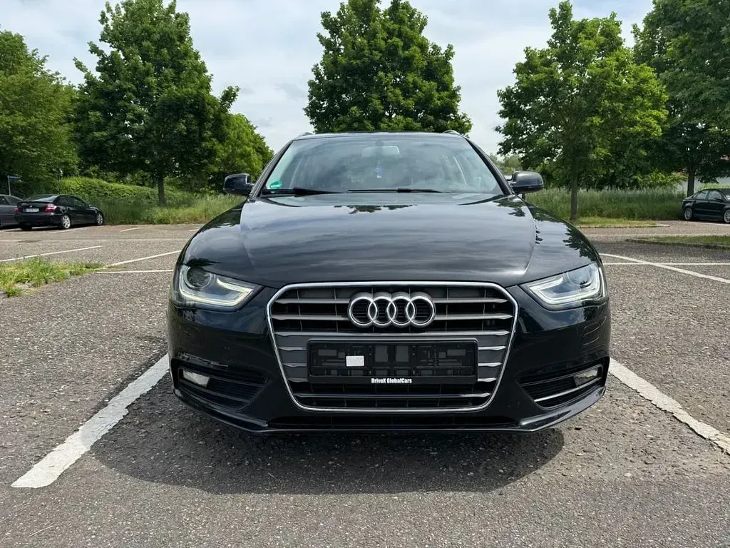 Gebraucht Audi A4 Attraction 170 PS (125 kW) 2013 Schwarz Kombi