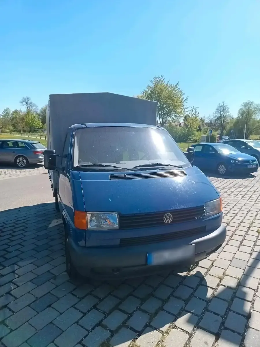 Second-hand VW T4 102 CP (75 kW) 2003 Albastru Van