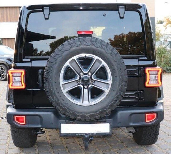 Gebraucht Jeep Wrangler Sahara 271 PS (199 kW) 2020 Schwarz SUV