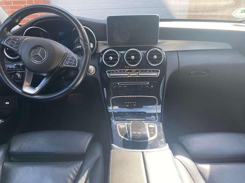 Gebraucht Mercedes C250 Avantgarde 204 PS (150 kW) 2015 Silber Kombi