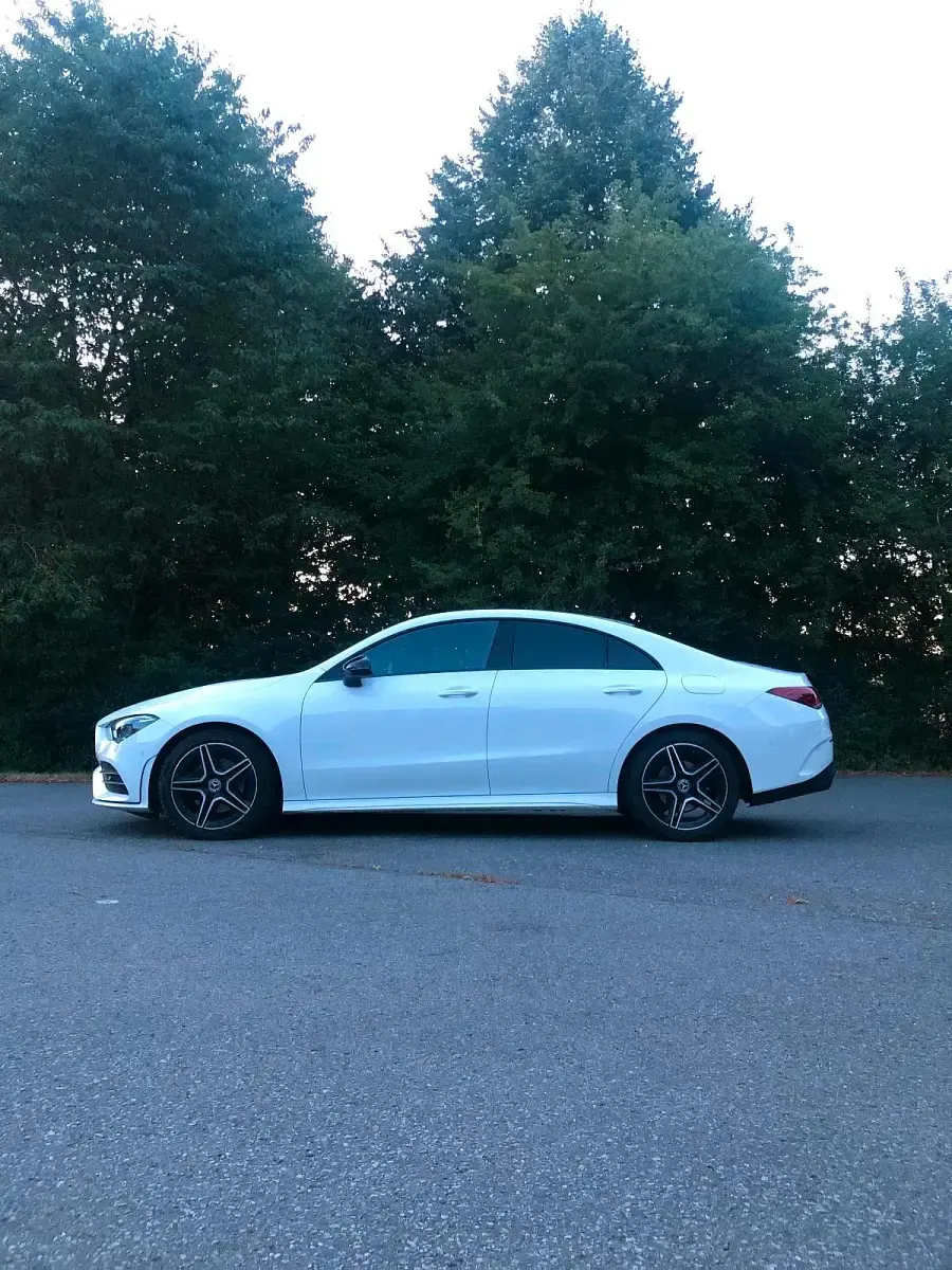 Gebraucht Mercedes CLA220 AMG line Plus 190 PS (139 kW) 2022 Weiß Coupé