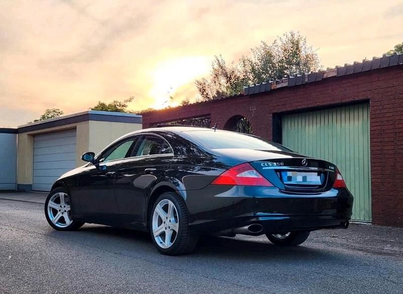 Schwarz Gebraucht 2006 Mercedes CLS350 Limousine | 8.500 € (Fairer Preis) - Bild 1/1