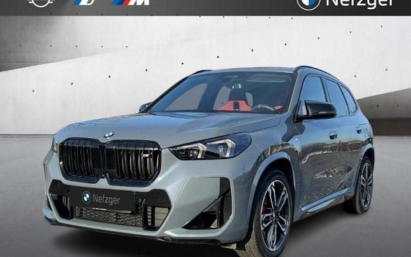 Schwarz Gebraucht 2025 BMW X1 Efficient Dynamics SUV | 54.900 € (Guter Preis) - Bild 1/4
