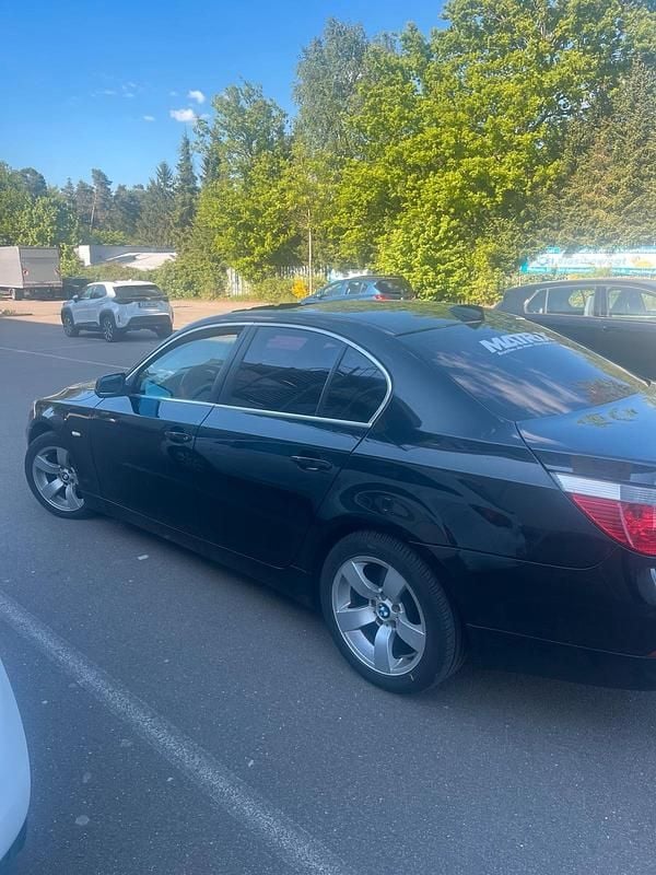 Gebraucht BMW 525 177 PS (130 kW) 2006 Schwarz Limousine