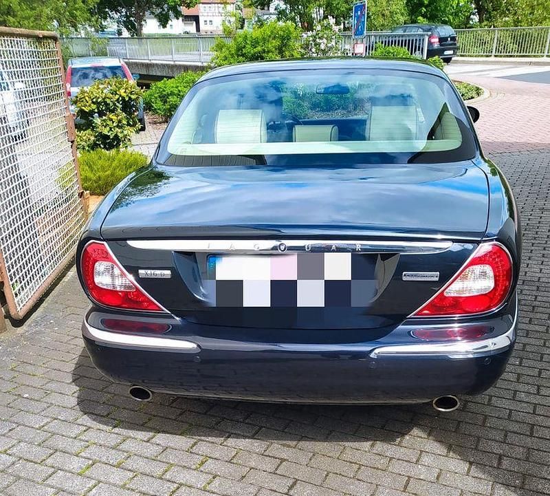 Gebraucht Jaguar XJ6 207 PS (152 kW) 2007 Schwarz Limousine