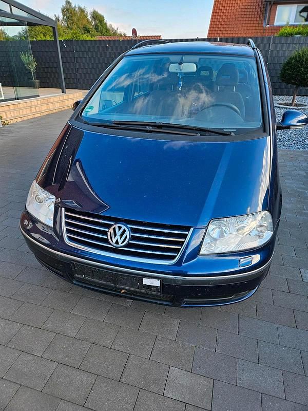 Blau Gebraucht 2005 VW Sharan Van / Kleinbus | 2.500 € (Fairer Preis) - Bild 1/4