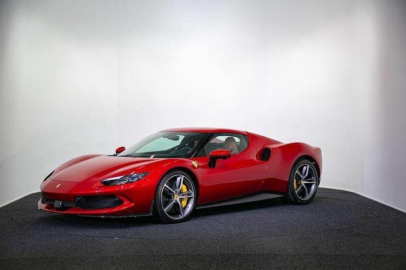 Neu Ferrari 296 829 PS (609 kW) 2025 Rot
