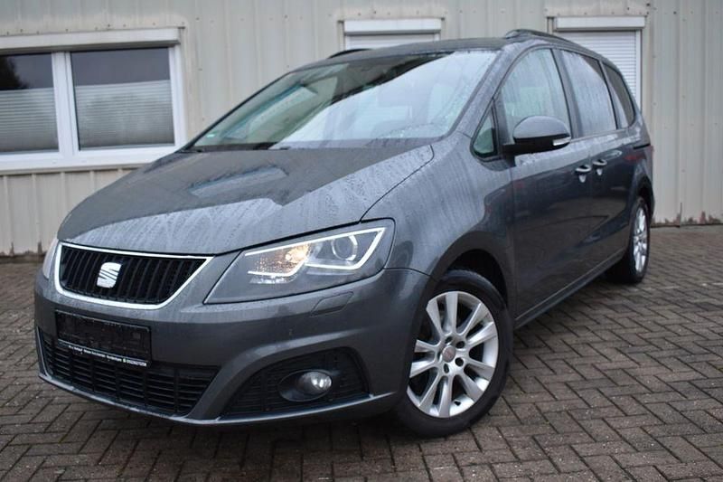 Gelb Gebraucht 2011 Seat Alhambra Style Van / Kleinbus | 9.500 € (Guter Preis) - Bild 1/4