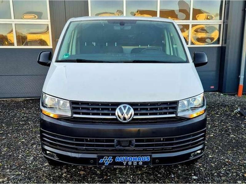 Second-hand VW Transporter 150 CP (110 kW) 2020 Alb Van