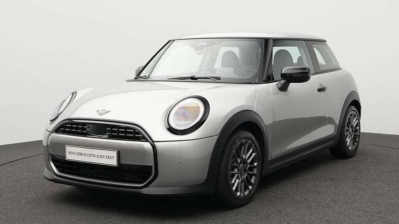 Grau Gebraucht 2024 Mini Cooper Kleinwagen | 24.827 € (Superpreis) - Bild 1/4