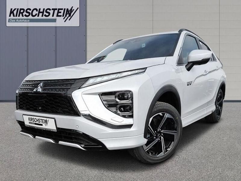 Gebraucht Mitsubishi Eclipse Cross Select 188 PS (138 kW) 2024 D) (weiss SUV