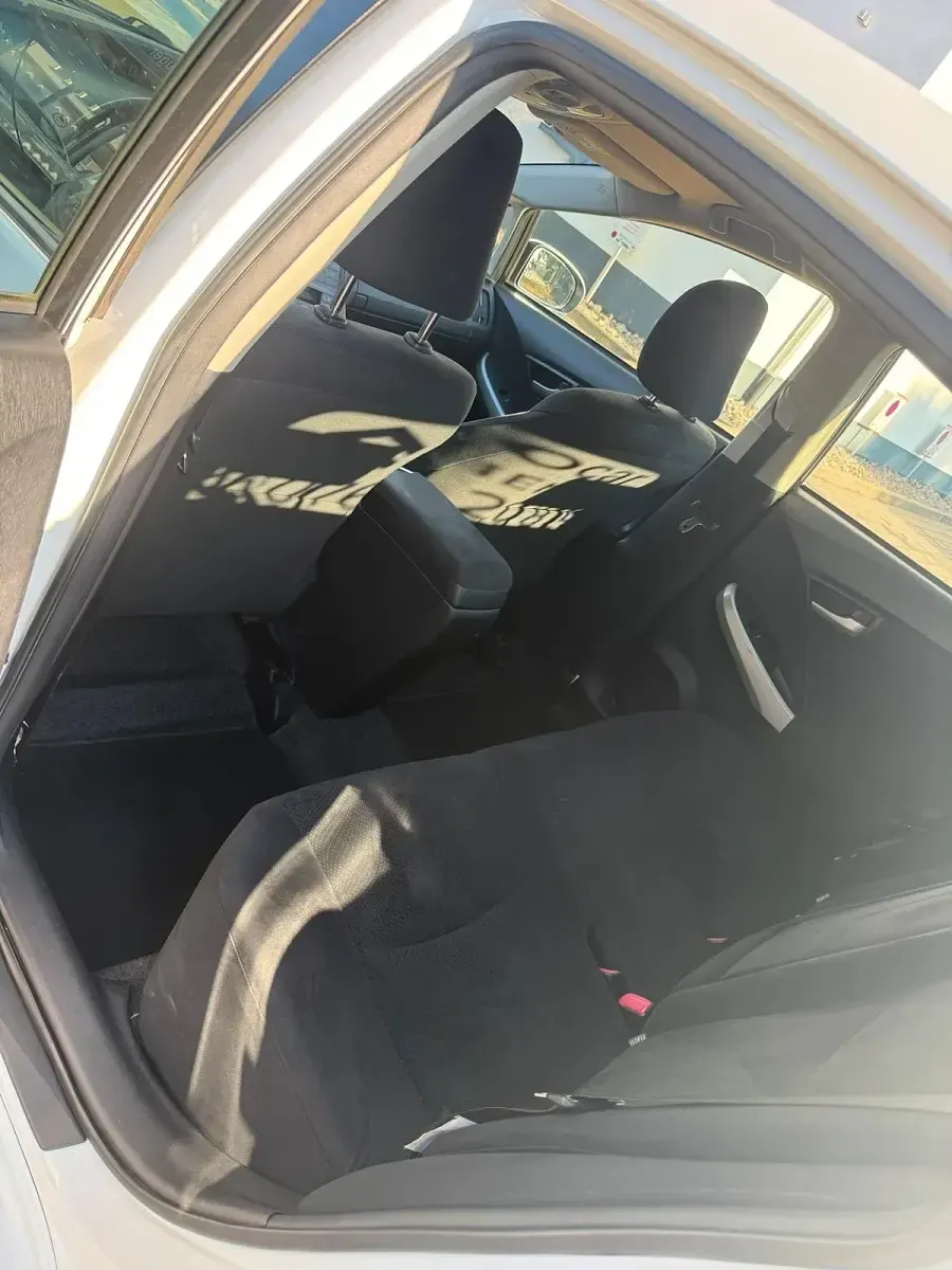 Gebraucht Toyota Prius 136 PS (100 kW) 2013 Weiß Kombi