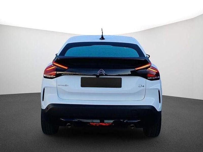 Gebraucht Citroën C4 Feel 131 PS (96 kW) 2023 Weiß SUV