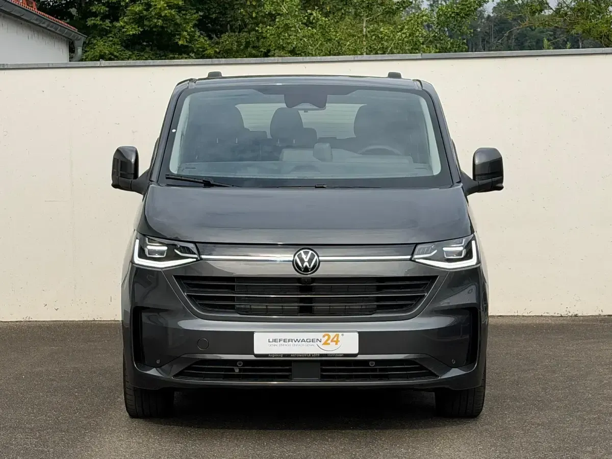 Neu VW Caravelle Style 170 PS (125 kW) 2026 Graphite dust metallic Van