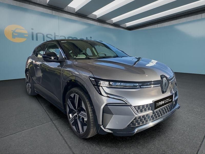 Gebraucht 2025 Renault Mégane Limousine | 37.899 € (Fairer Preis) - Bild 1/4