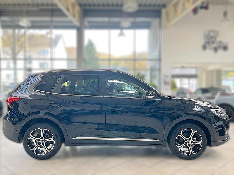 Neu MG ZS 116 PS (85 kW) 2025 Schwarz metallic SUV