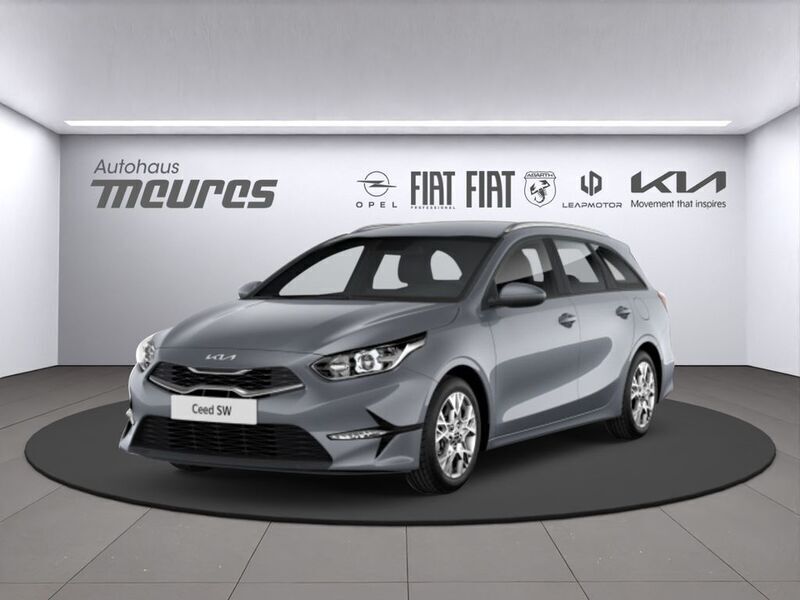 Sparkling silver) (silber Neu 2024 Kia Ceed Sportswagon 2 Kombi | 25.388 € (Superpreis) - Bild 1/2