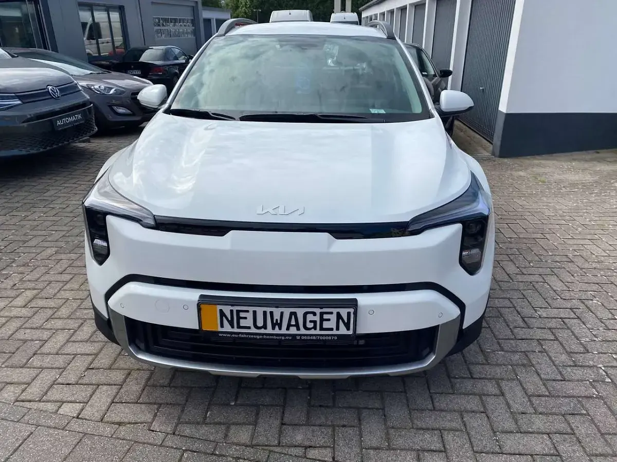 Neu Kia Stonic 101 PS (74 kW) 2026 Schneeweiß SUV