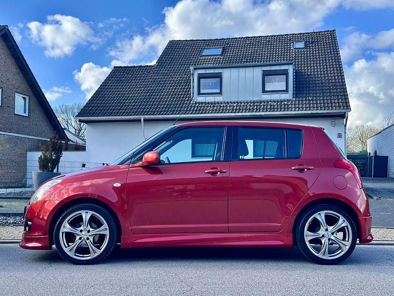 Gebraucht Suzuki Swift 92 PS (67 kW) 2008 Orange Kleinwagen