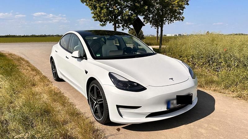 Gebraucht Tesla Model 3 Performance 377 kW (513 PS) 2021 Weiß Limousine