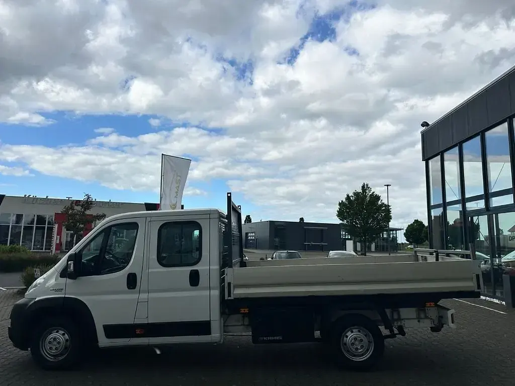 Gebraucht Fiat Ducato 131 PS (96 kW) 2012 Weiß Van