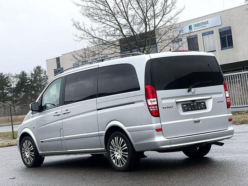 Gebraucht Mercedes Viano Edition 224 PS (164 kW) 2013 Silber Van / Kleinbus