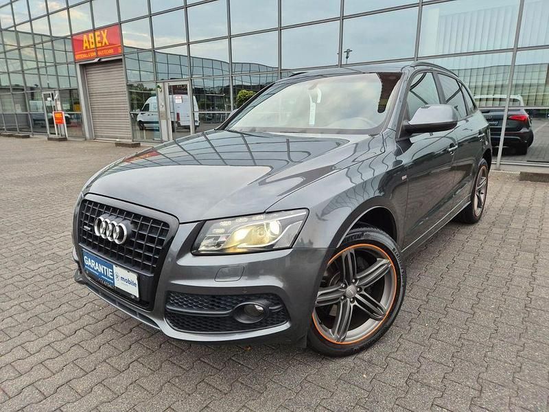 Grau Gebraucht 2011 Audi Q5 Ambiente SUV | 13.100 € (Fairer Preis) - Bild 1/4