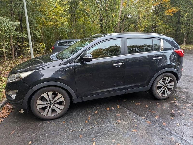 Schwarz Gebraucht 2012 Kia Sportage Spirit SUV | 6.500 € (Superpreis) - Bild 1/4