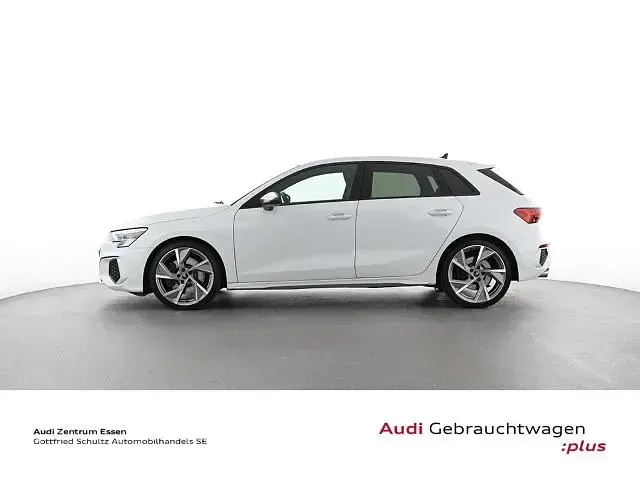 Gebraucht Audi S3 Basis 310 PS (228 kW) 2023 Weiss Limousine