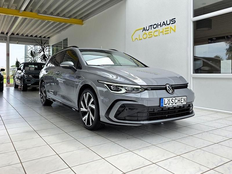 Grau Gebraucht 2023 VW Golf VIII R-line Kombi | 26.990 € (Etwas zu teuer) - Bild 1/4