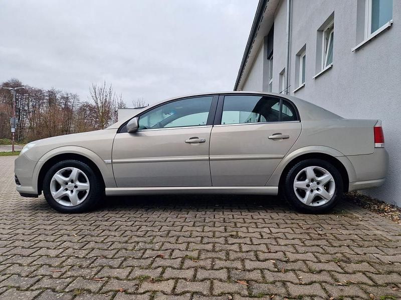 Gebraucht Opel Vectra 155 PS (114 kW) 2007 Silber Limousine
