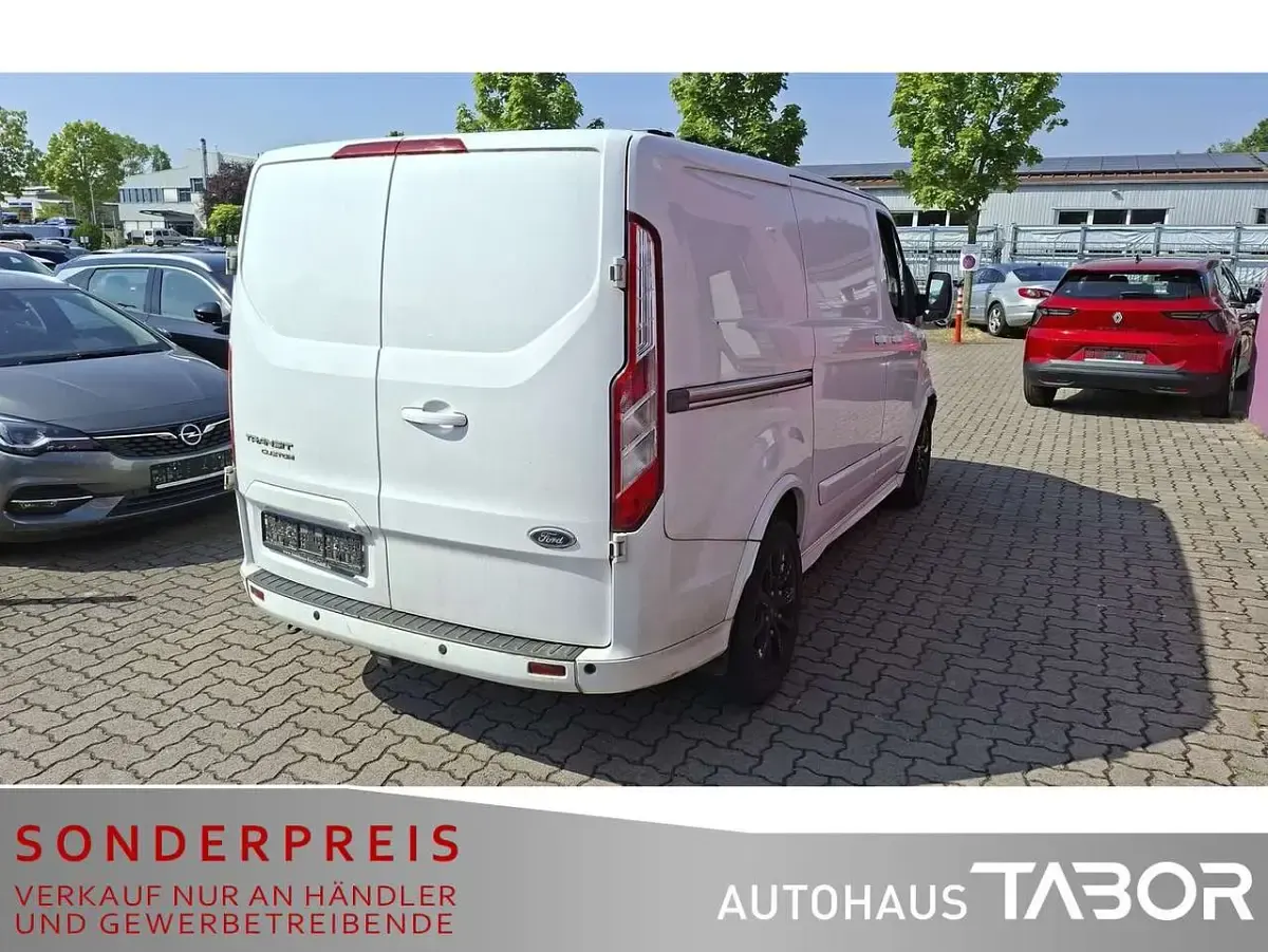 Gebraucht Ford Transit Custom Sport 155 PS (114 kW) 2015 Frozen white Van