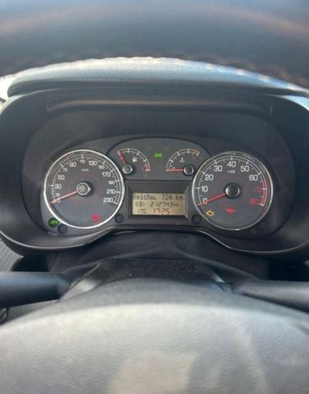 Gebraucht Fiat Punto Sport 95 PS (69 kW) 2009 Weiß Limousine