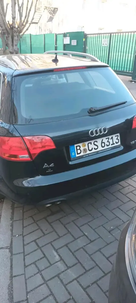 Gebraucht Audi A4 116 PS (85 kW) 2007 Schwarz Kombi