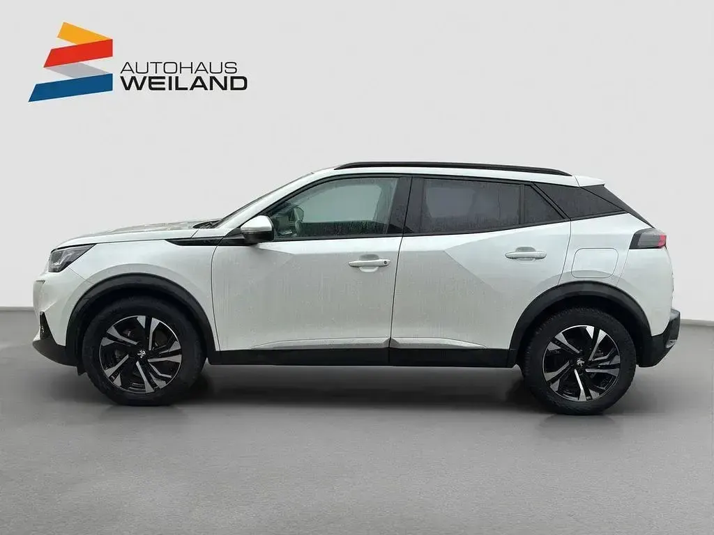 Gebraucht Peugeot e-2008 Allure 100 kW (136 PS) 2021 Weiß SUV