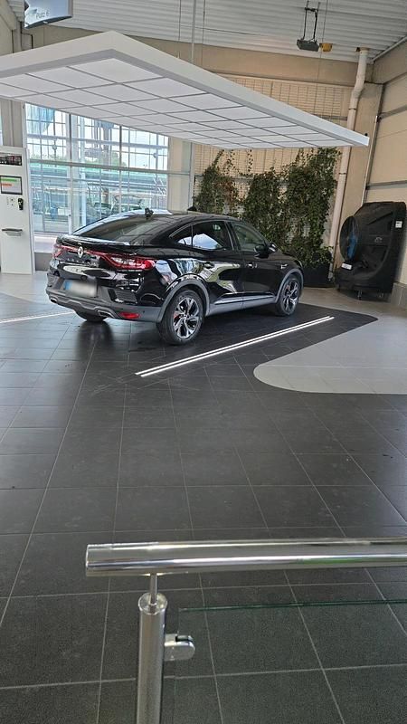 Gebraucht Renault Arkana 140 PS (102 kW) 2021 Schwarz SUV