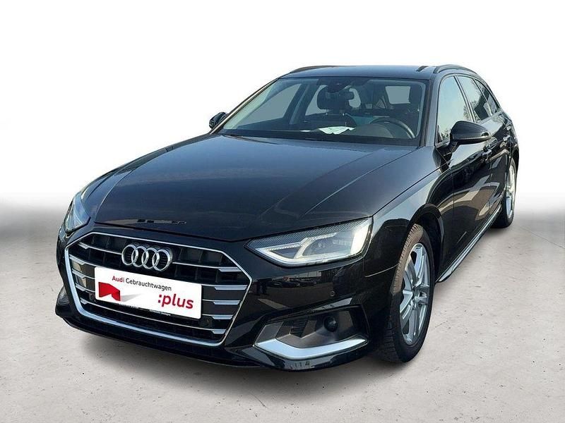 Gebraucht Audi A4 Advanced 204 PS (150 kW) 2022 Schwarz Kombi