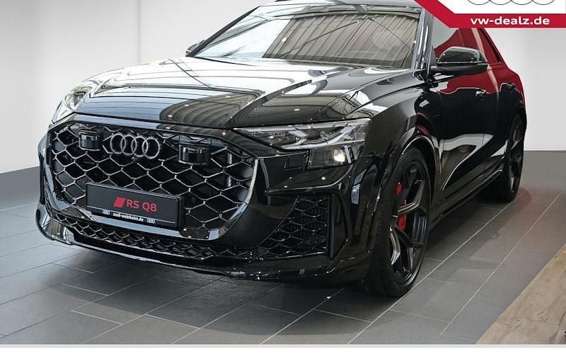 Schwarz Neu 2025 Audi RS Q8 Performance SUV | 158.731 € (Superpreis) - Bild 1/4