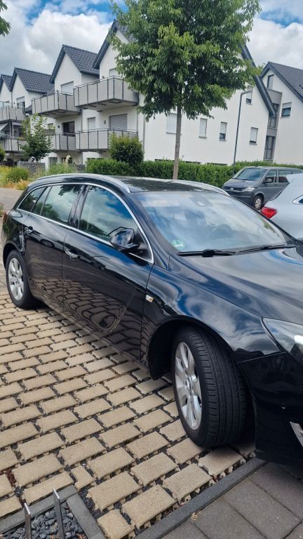 Gebraucht Opel Insignia Innovation 136 PS (100 kW) 2017 Schwarz Kombi