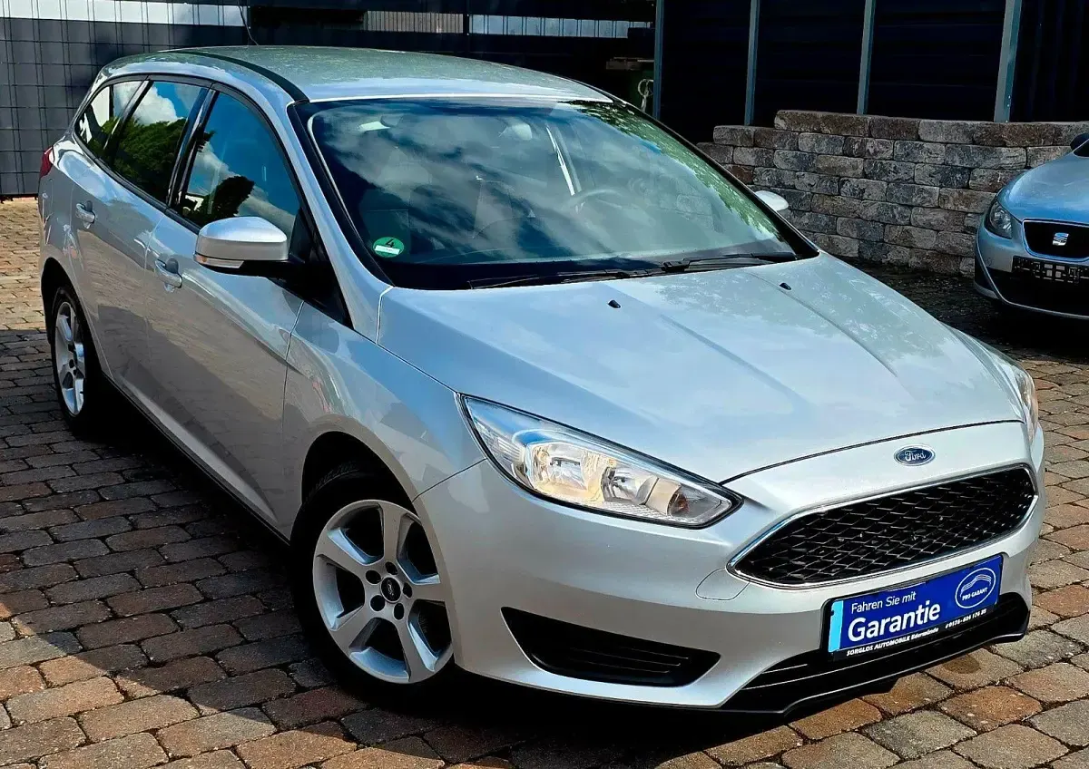 Używany Ford Focus 105 KM (77 kW) 2017 Srebrny Kombi