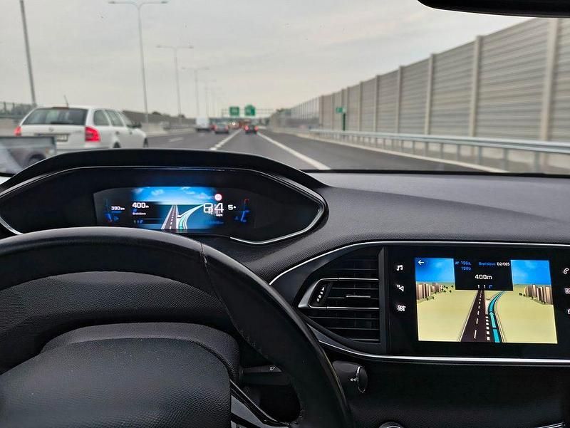 Gebraucht 2021 Peugeot 308 Allure Limousine | 9.999 € (Fairer Preis) - Bild 1/4